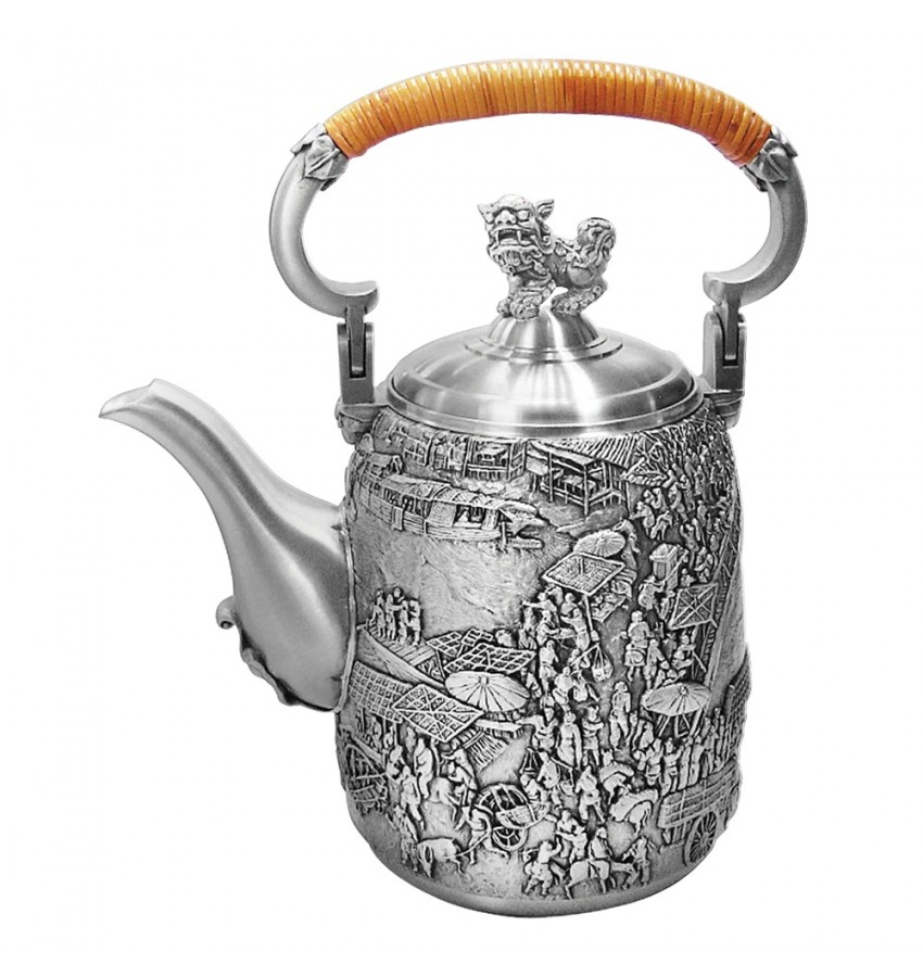 Heirloom Harmony Teapot